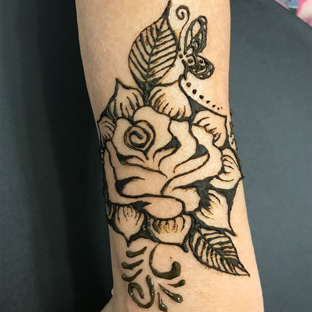 At Home Henna Tattoo : Henna Tatoo Designs ~ Design : You can ink henna tattoos on your hands, arms, chest, back and other places, so just choose your favorite spot!